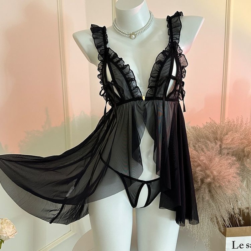 Женский комплект пижамы: круже – обзор и цена Lace Bralette Set