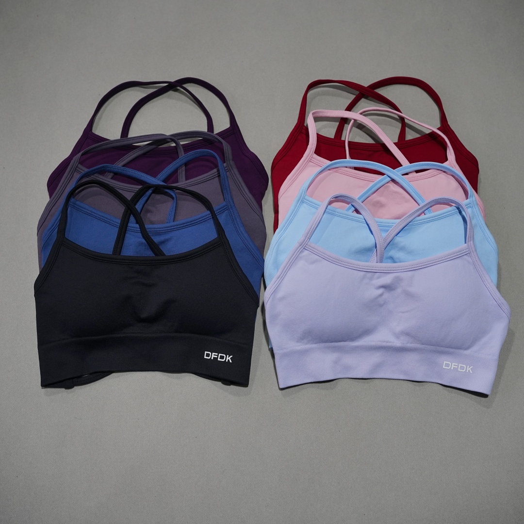 Бесшовный спортивный бюстгальт – обзор и цена Underwire Bra Padded