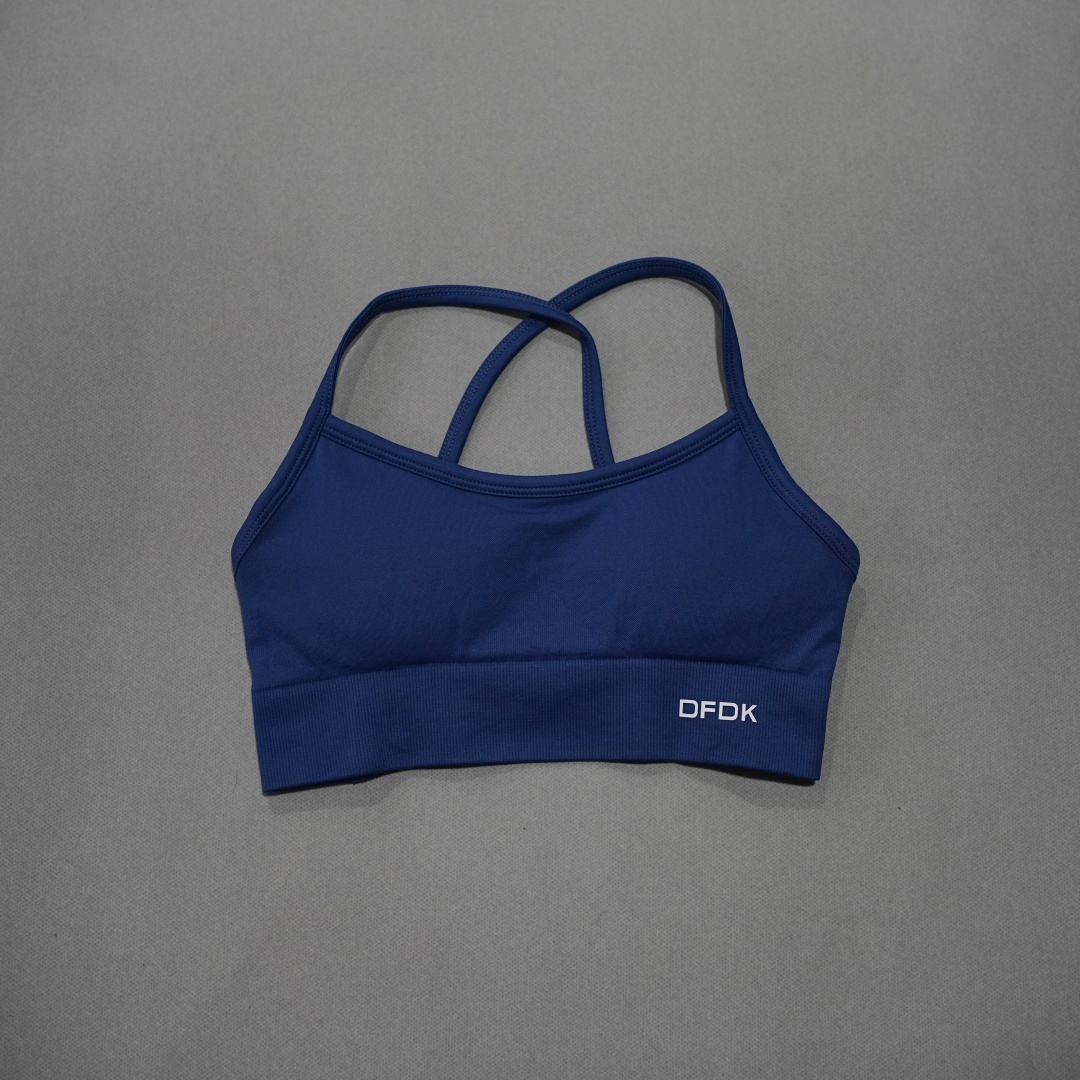 Бесшовный спортивный бюстгальт – обзор и цена Underwire Bra Padded